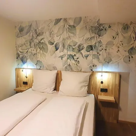 Der Hoefener Garten Hotell 3*