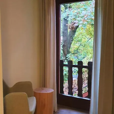 ホテル Der Hoefener Garten 3*