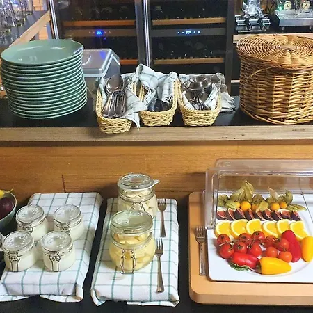 Der Hoefener Garten 酒店 3*